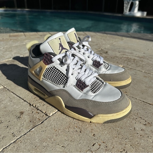 Nike Air Jordan 4 Men's Size 10 White Metallic Purple, 5/12/2011 - 930155-003 - Picture 1 of 10